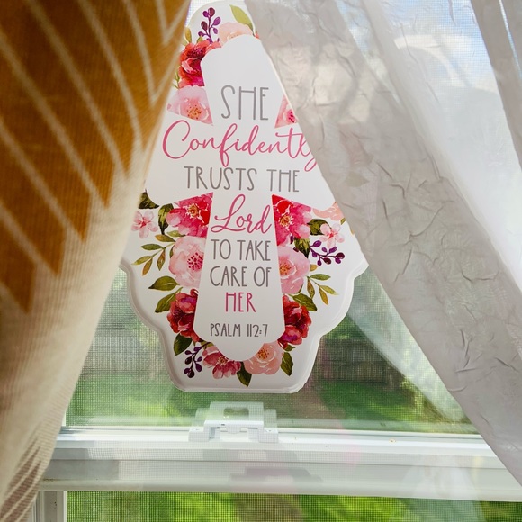 Beauty Integrity Style Confidence 💃 💌 - Picture 1 of 1